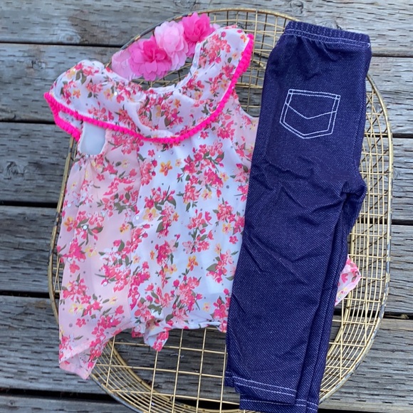 Cute outfit with legging as pants material - Picture 2 of 2